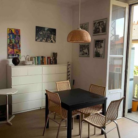 Appartamento Splendido Con Tutti Servizi In Zona Navigli Milano Ngoại thất bức ảnh