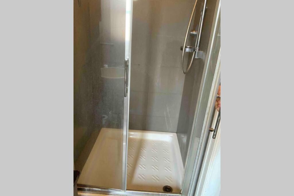Appartamento Splendido Con Tutti Servizi In Zona Navigli Milano Ngoại thất bức ảnh